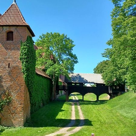 Apartament Zamkowy Malbork Exteriör bild
